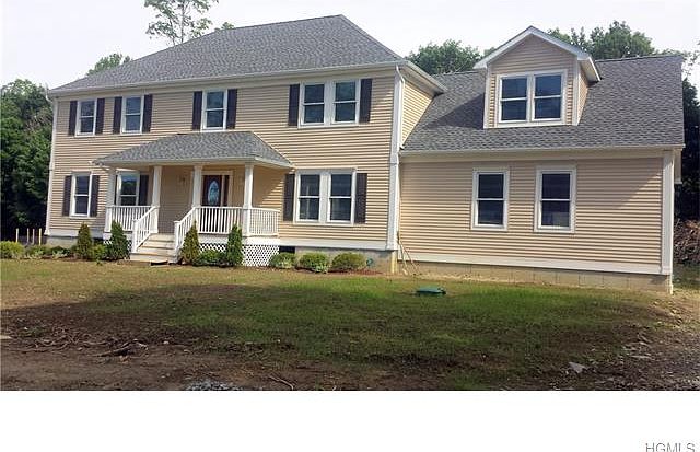1st image of 11 Lounsbury Dr