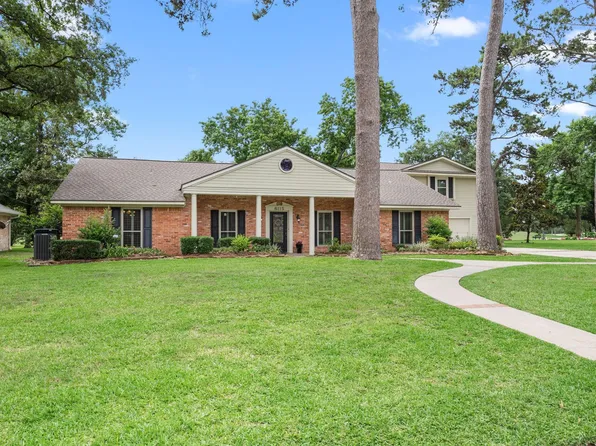 6115 Bermuda Dunes Dr, Houston, TX 77069