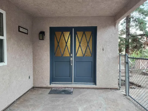 9516 Cypress St, Lakeside, CA 92040