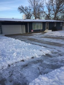 137 10th St SE, Rugby, ND, 58368