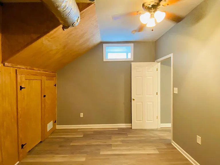 1529 W. Cary St. — Photo 38
