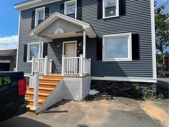 1044 Farmington Ave, Berlin, CT 06037