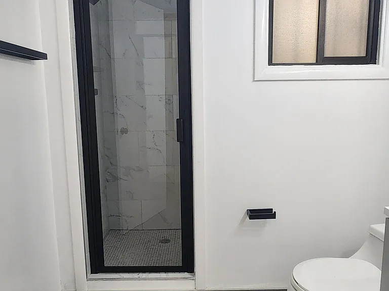 1805 Jackson St #1803 — Photo 32