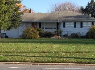 198 Dutch Lane Rd, Freehold, NJ 07728