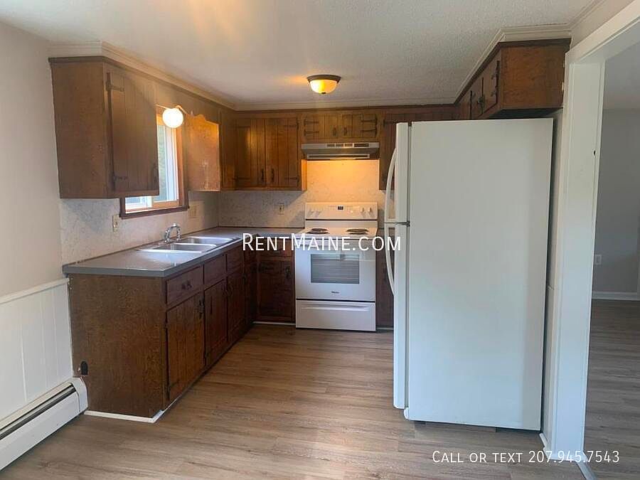 1st image of 959 Greenfield Rd #2