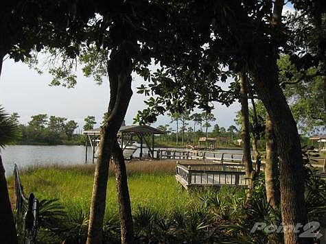 The natural beauty will astound the pickiest buyer