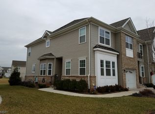 20 Tudor Dr, Somerset, NJ 08873