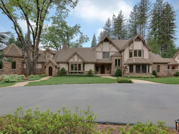 13404 Bass Trl, Grass Valley, CA 95945