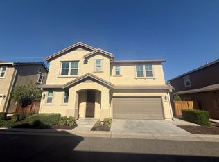 2217 Novi Dr, Riverbank, CA 95367