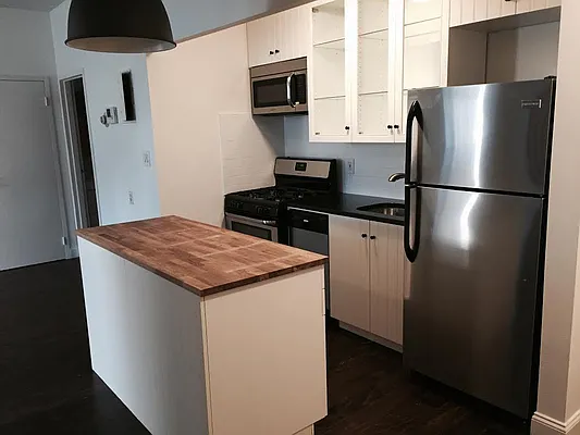 Rented by Kubersky Management  | media 14