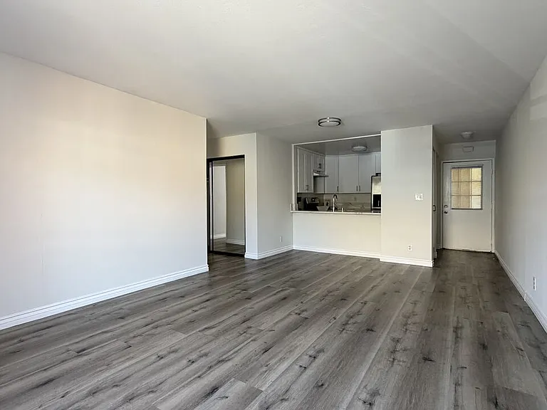 326 S Manhattan Pl #108 — Photo 15