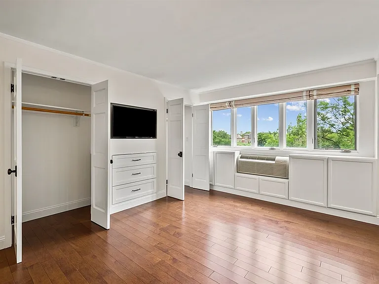 19 Chauncy St #4B — Photo 18