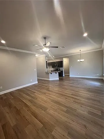 557 Claiborne Trails Dr — Photo 8