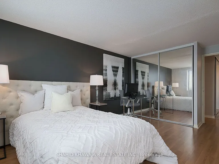 6720 Glen Erin Dr W #410 — Photo 22