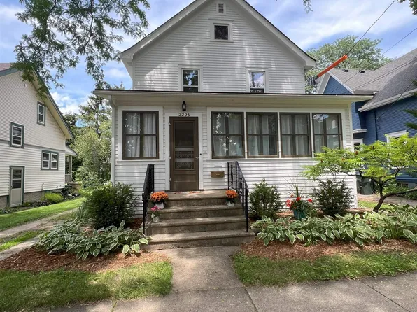 2206 Sommers Ave, Madison, WI 53704