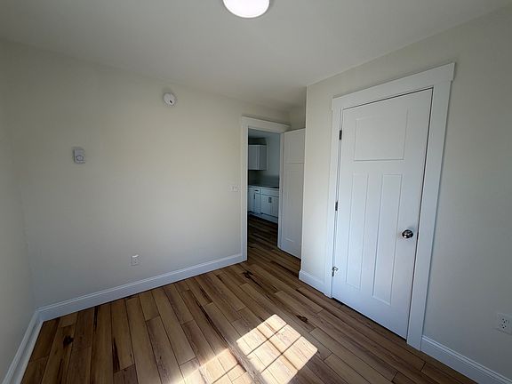 4th image of 3 Old Blue Point Rd #101