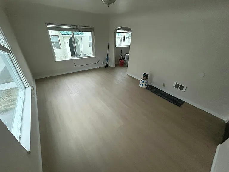 400 W 13th St #2 — Photo 3