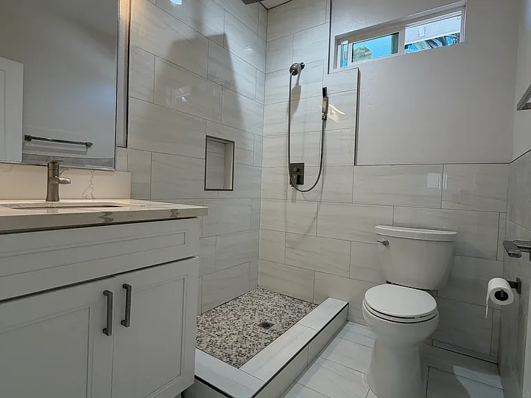 1320 W Katella Ave #ADU — Photo 7