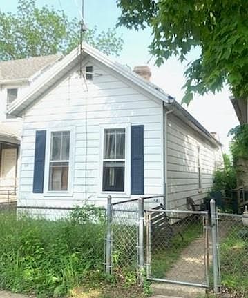 3rd image of 60 Neal Ave