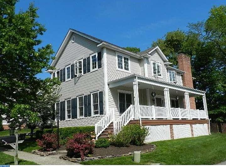 1st image of 502 Ferncastle Dr