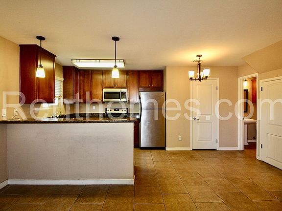 4th image of 209-4 Westlake Dr