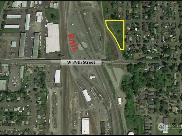1406 W 39th Street, Vancouver, WA 98660