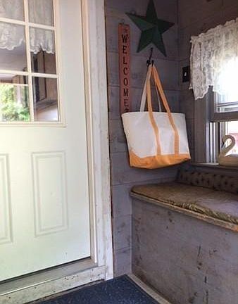 4th image of 119 Lawton Ave