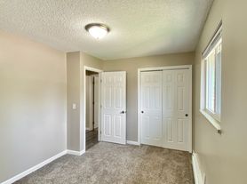 Applewood Apartments