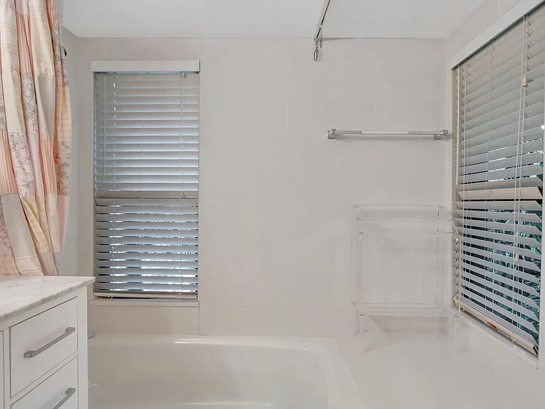 7067 Rain Forest Dr — Photo 23