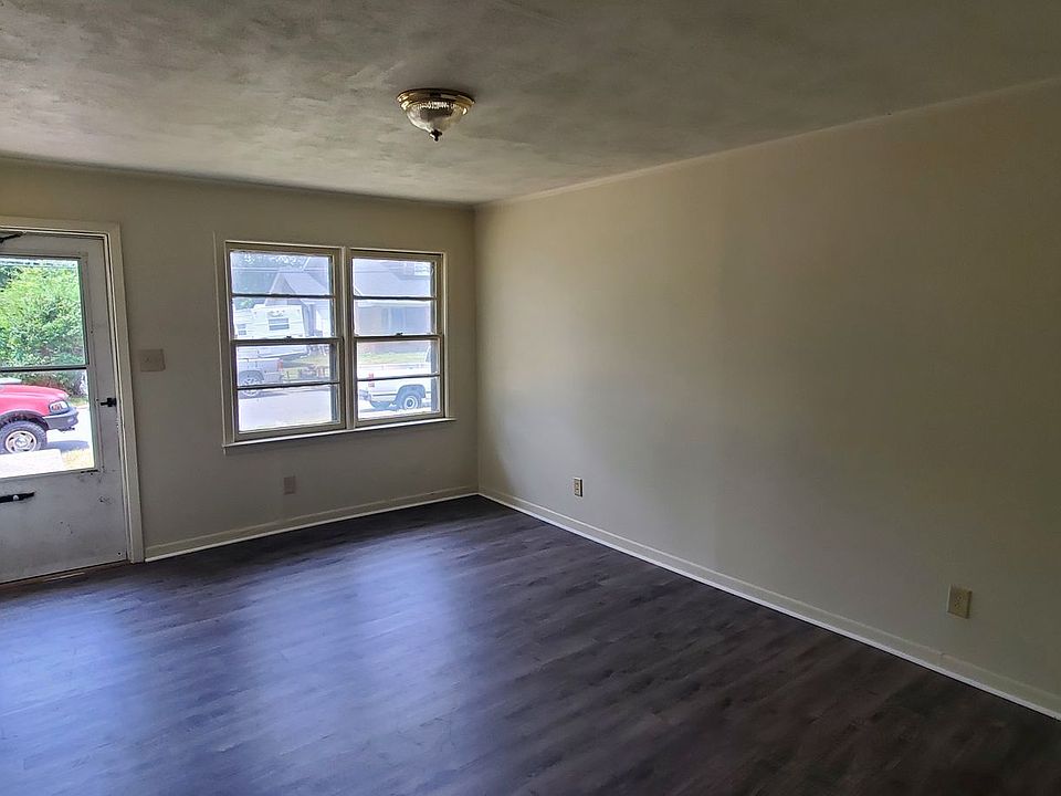 513 Pine Street Apartment Rentals Greensboro, NC Zillow