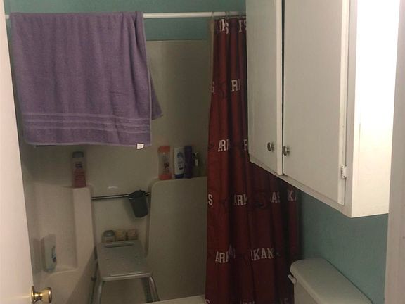 4th image of 2215-221 E 11th St