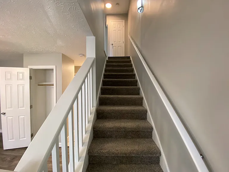Valley View Townhomes — Photo 50