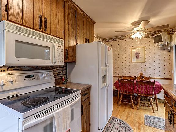 5th image of 6117 Xerxes Ave S