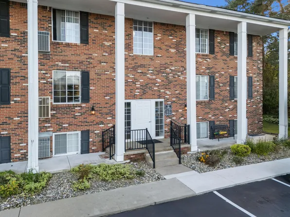515 W Highland Rd APT E6, Howell, MI 48843