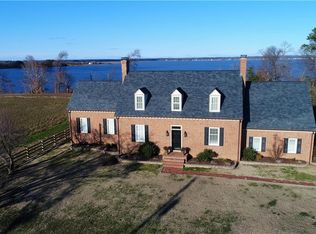 253 Benton Point Rd #C, Tappahannock, VA 22560