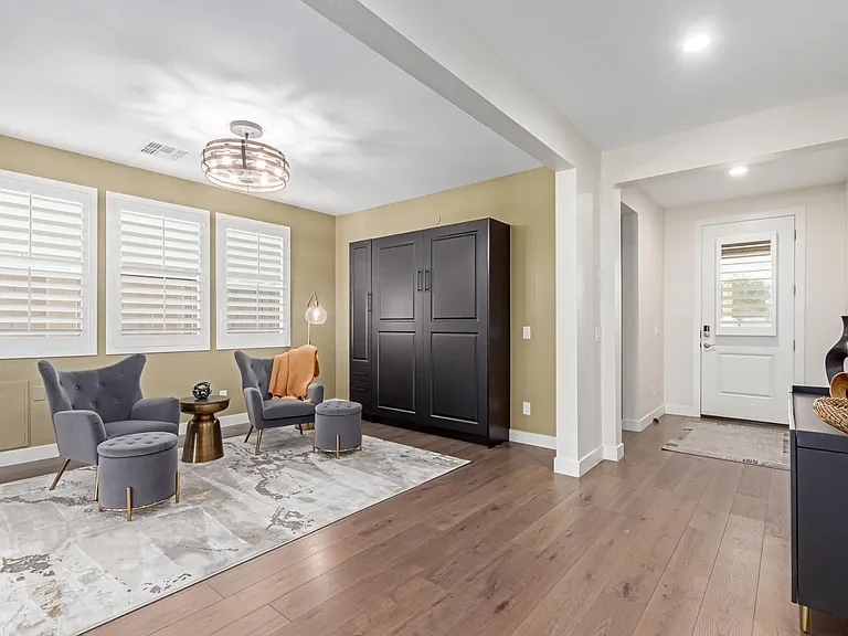 17494 W Middlebury St — Photo 4
