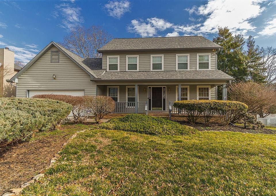 1st image of 1016 Turnberry Dr