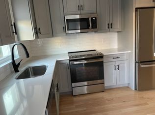 4 South St, Exeter, NH 03833