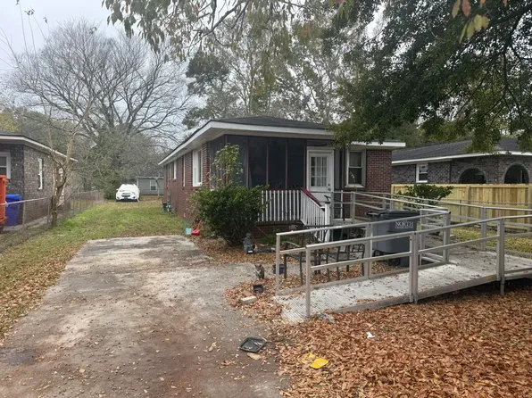 5309 Jury Ln, North Charleston, SC 29406