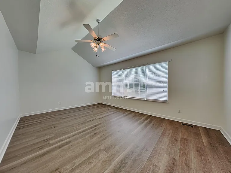 7036 Sage Ln — Photo 8
