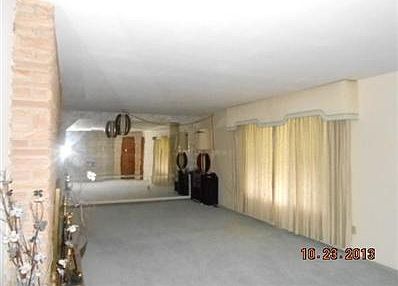 3rd image of 2642 Marchmont Dr