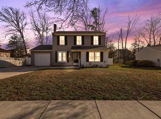 1780 Forest Dr, Williamstown, NJ 08094