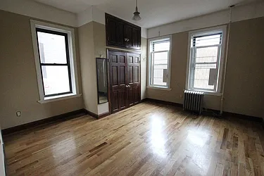 Rented by Bedford 6 Real Estate