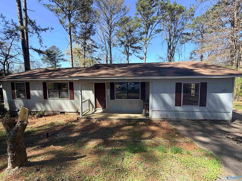 1st image of 1135 Coats Bend Rd