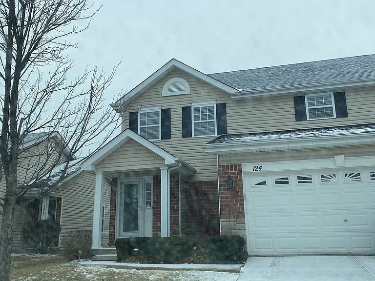 124 Granite Way — Photo 2