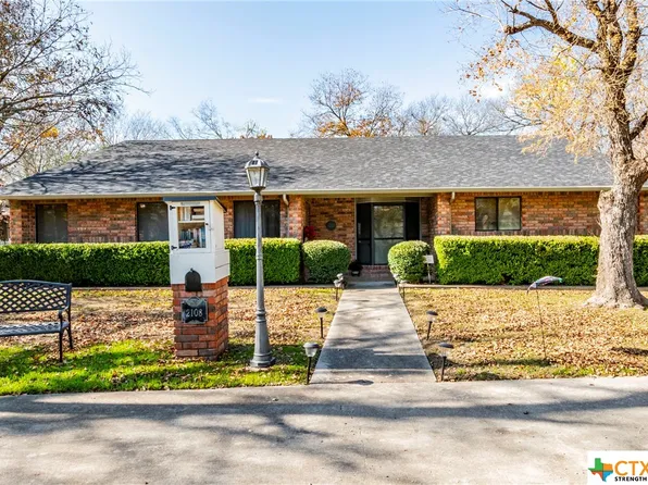 2108 Indian Trl, Salado, TX 76571