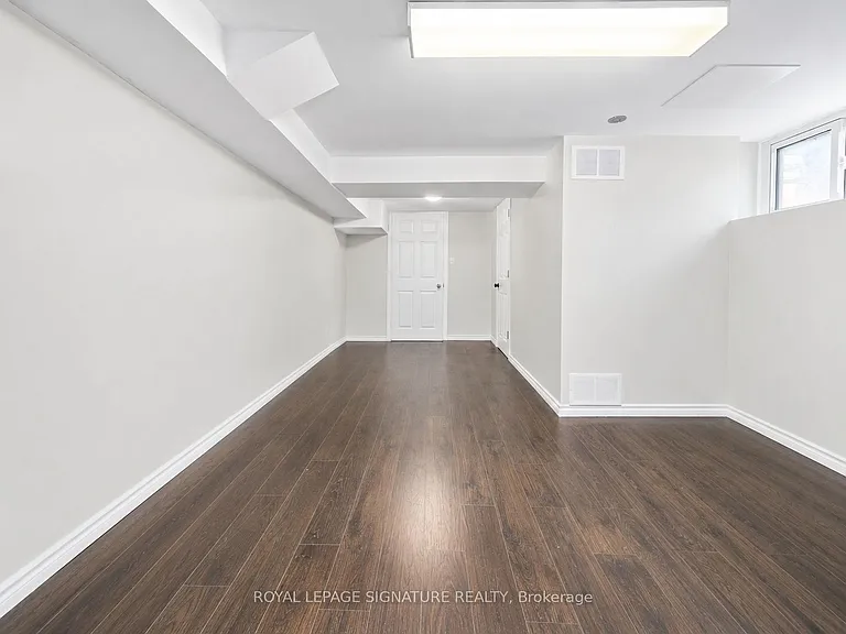 621 Wychwood St #BASEMENT — Photo 6
