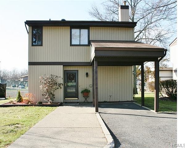 1st image of 8 Windsor Mews