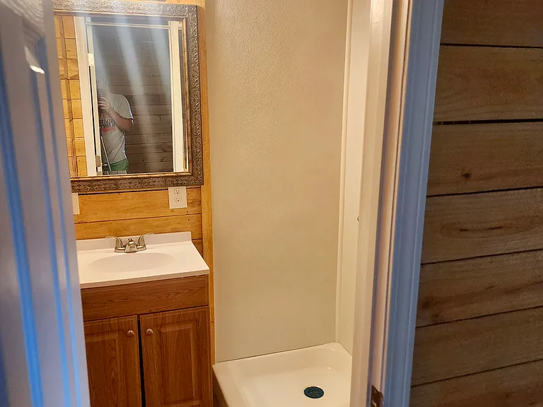475 Old Highway 31 — Photo 13