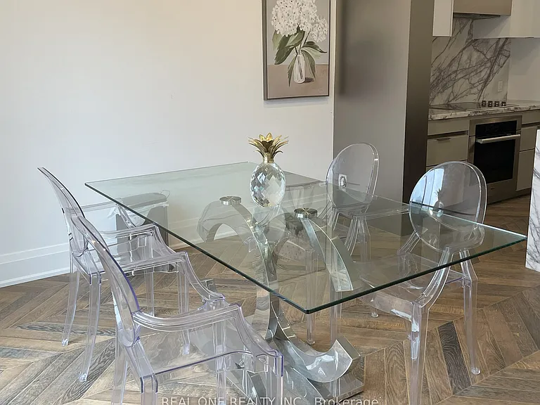 25 Dervock Cres #5 — Photo 7